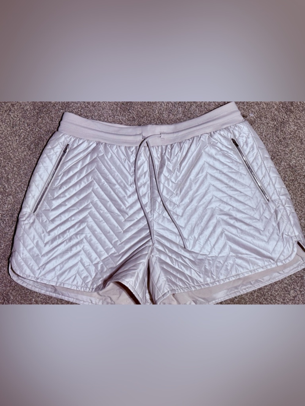 Athleta Apres Quilted Ski Shorts Athletic Size-8